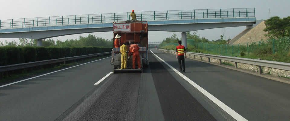 Micro-Surfacing Paver for Road Rutting Repair