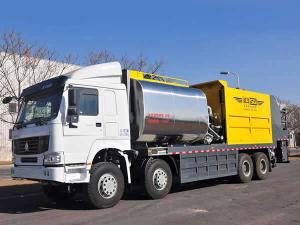  HGY5318TFC Chip Spreader with Asphalt Binder (For Chip Seal Surface Treatment) 