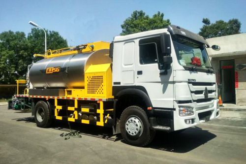 8000L Asphalt Distributor Truck